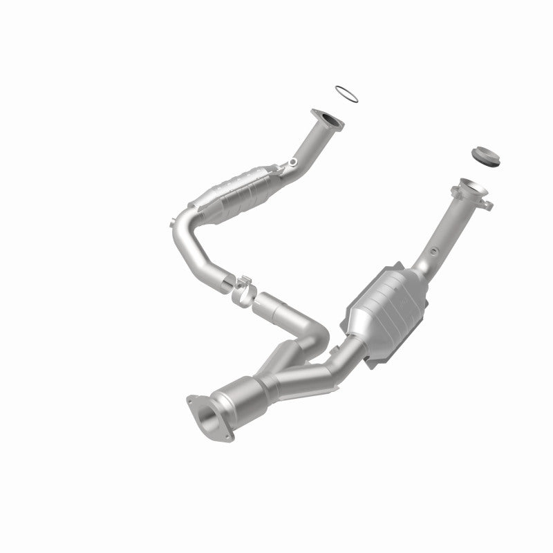 Magnaflow 93496 - MAG93496 - MagnaFlow Conv DF 06-09 Chevy Trailblazer SS 6.0L SS *NOT FOR SALE IN CALIFORNIA* - Shipped in Europe - Tuningsupply.com