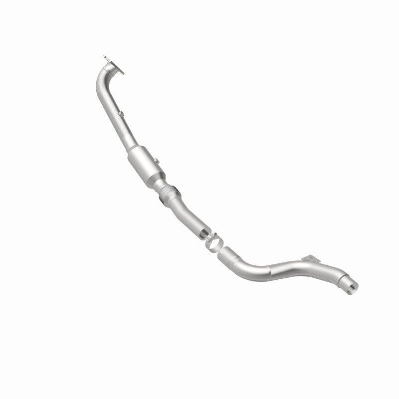 Magnaflow 22-139 - MAG22-139 - MagnaFlow Left Side Direct Fit Catalytic Converter 15-17 Chrysler 300 3.6L (4-Bolt Flange) - Shipped in Europe - Tuningsupply.com