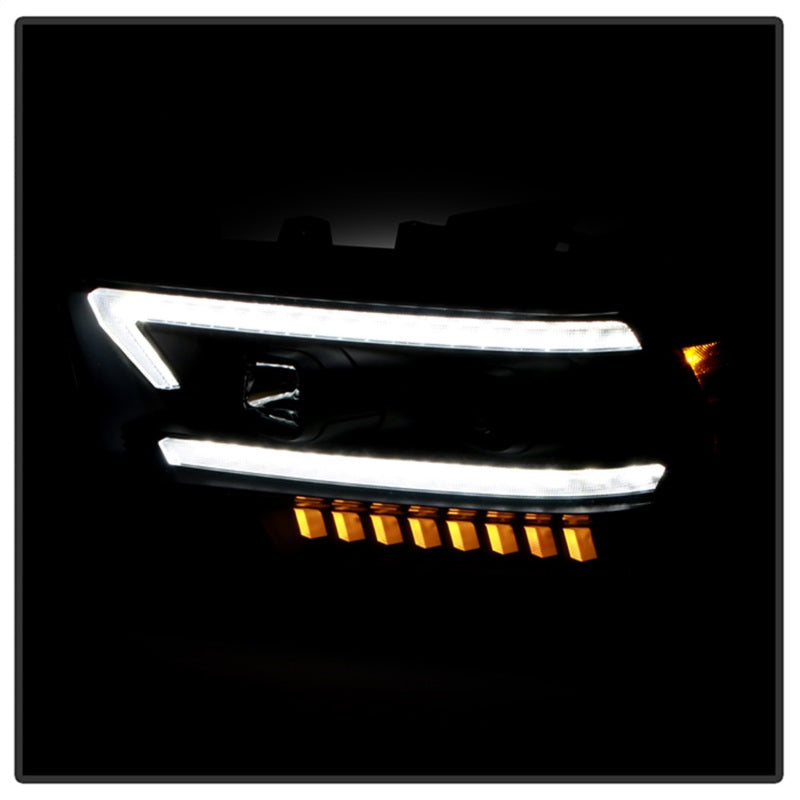 SPYDER - SPY5088611 - Spyder 19-22 Dodge Ram 2500 (Halogen Only) Projector Headlights - Black PRO-YD-DR19HDHALSI-SEQ-BK - Shipped in Europe - Tuningsupply.com