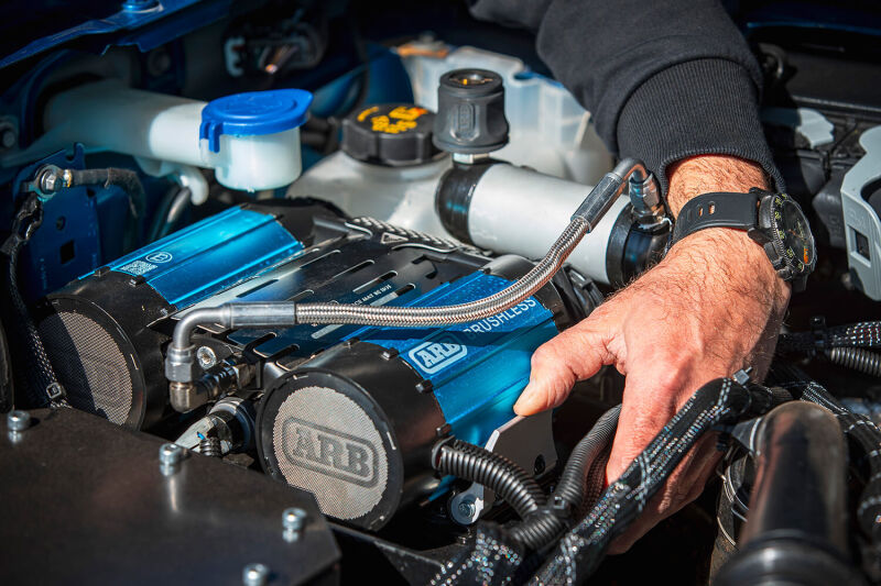 ARB CKBLTA12 - ARBCKBLTA12 - ARB Brushless Twin Motor On-Board 12V Air Compressor Kit - Shipped in Europe - Tuningsupply.com