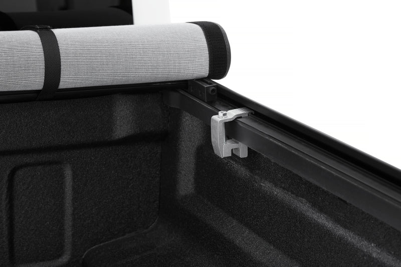 Bestop 19280-17 - BES19280-17 - Bestop Roll Soft Tonneau - 20-26 Jeep Gladiator For 5 Ft. Bed EZ-Roll (Premium Black Twill) - Shipped in Europe - Tuningsupply.com