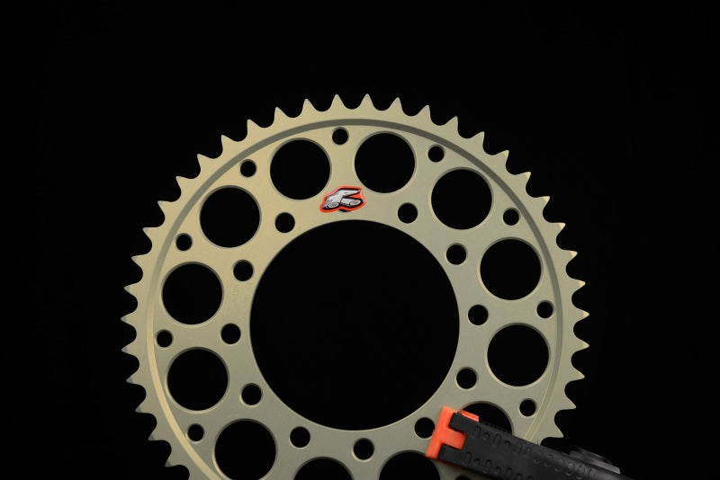 Renthal 184U-520-50P-HA - REN184U-520-50P-HA - Renthal 24+Kawasaki ZX-4R/ ZX-4RR Rear Sprocket - Hard Anodized 520-50P Hard Anod - Shipped in Europe - Tuningsupply.com