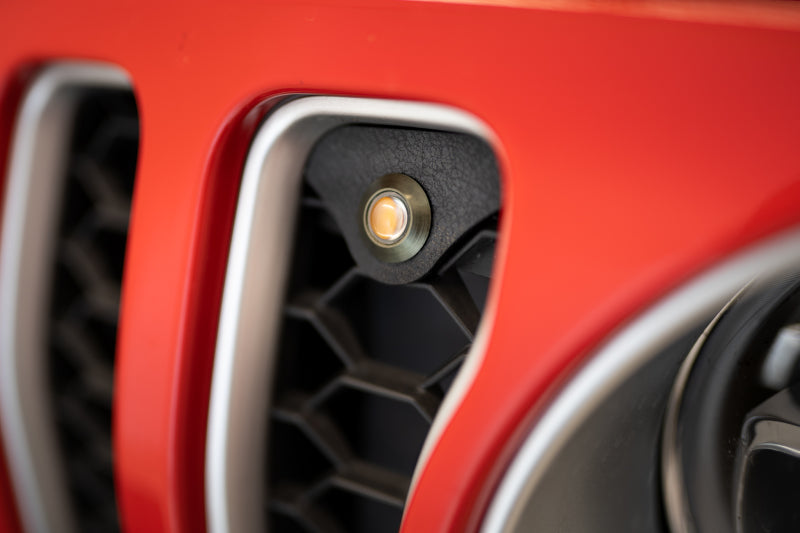 DV8 Offroad GRJL-02 - DVEGRJL-02 - DV8 Offroad 2018+ Jeep JL Grill Amber Marker Lights - Shipped in Europe - Tuningsupply.com