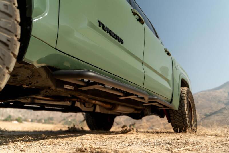 DV8 Offroad SRTT2-01 - DVESRTT2-01 - DV8 Offroad 22-24 Toyota Tundra Crew Max - OE Plus Side Steps - Shipped in Europe - Tuningsupply.com