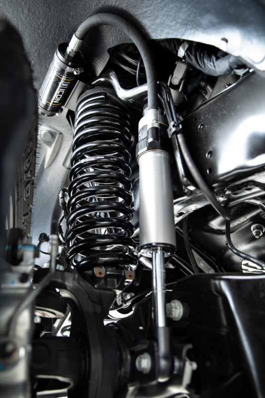 ICON 62516 - ICO62516 - ICON 23-25 Ford F-250/F-350 Super Duty 4WD Diesel 2.5 Lift 2.5in Front Dual Rate Coil Spring Kit - Shipped in Europe - Tuningsupply.com