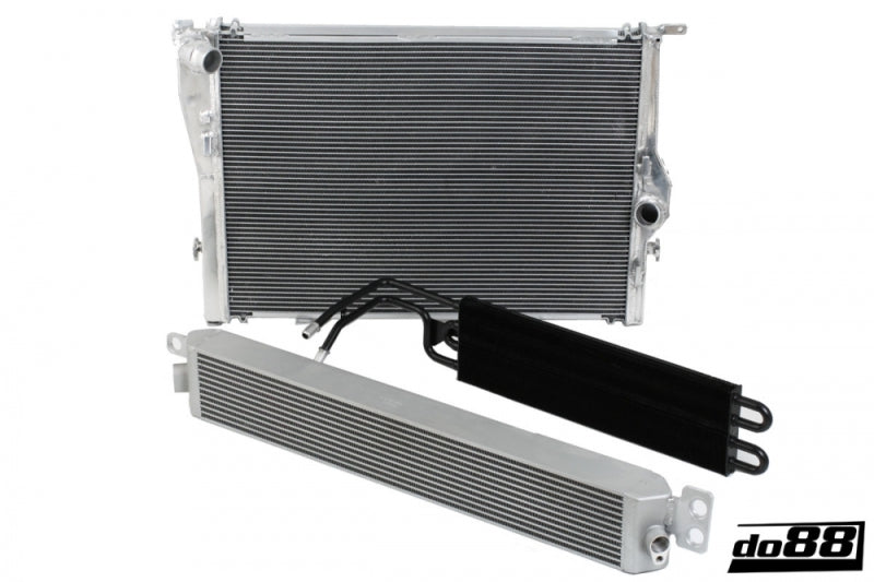 do88 BIG-M3-MAN - DOBBIG-M3-MAN - do88 07-13 BMW M3 (E90/E92/E93) Manual BigPack Intercooler Kit - Shipped in Europe - Tuningsupply.com