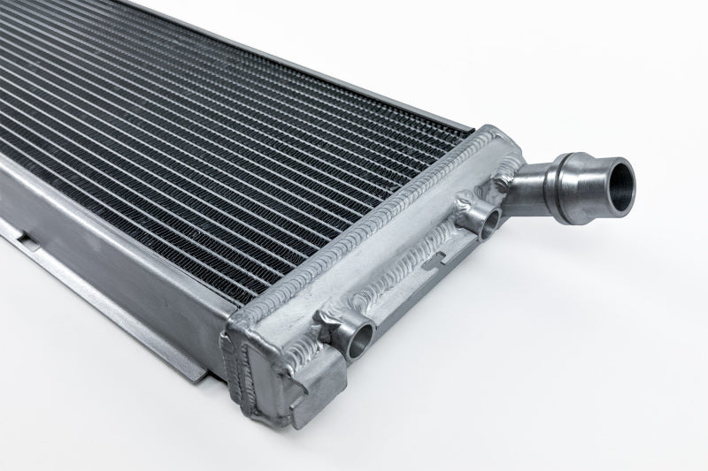 CSF 7243 - CSF7243 - CSF 2019+ 992.1/992.2 Porsche 911(3.0LT Base/T/S/4/4S/GTS/4 GTS) High Perf Center Aluminum Radiator - Shipped in Europe - Tuningsupply.com