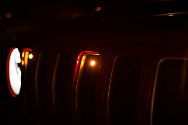DV8 Offroad GRJL-02 - DVEGRJL-02 - DV8 Offroad 2018+ Jeep JL Grill Amber Marker Lights - Shipped in Europe - Tuningsupply.com