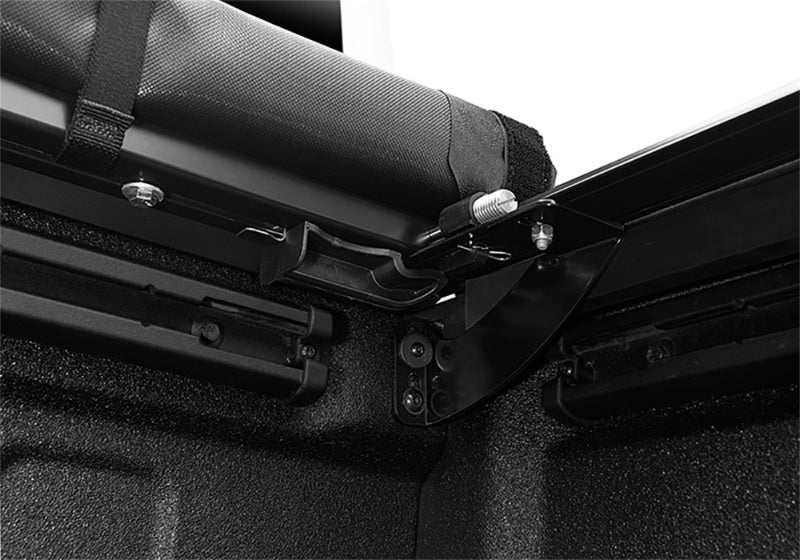 Truxedo 523201 - TRX523201 - Truxedo 2020 Jeep Gladiator 5ft Lo Pro Bed Cover - Shipped in Europe - Tuningsupply.com