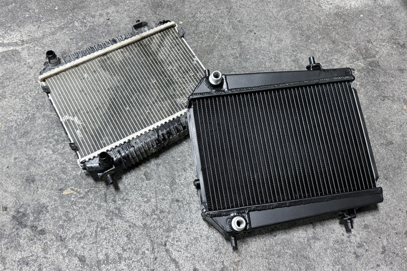CSF 8321 - CSF8321 - CSF BMW G8X M3/M4/M2 High-Performance Auxiliary Radiator - Single Radiator - Shipped in Europe - Tuningsupply.com