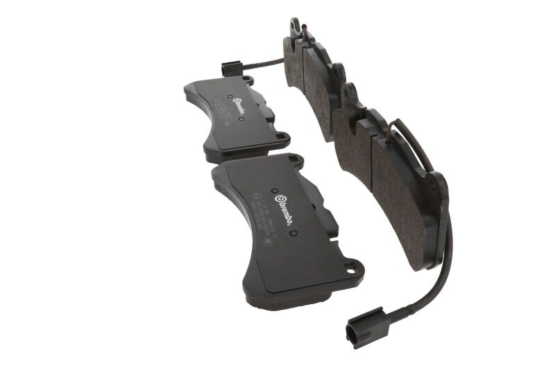 Brembo OE P23186 - BREP23186 - Brembo 18-19 Alfa Romeo Giulia/ Alfa Romeo Stelvio Front Low-Met Brake Pad - Shipped in Europe - Tuningsupply.com