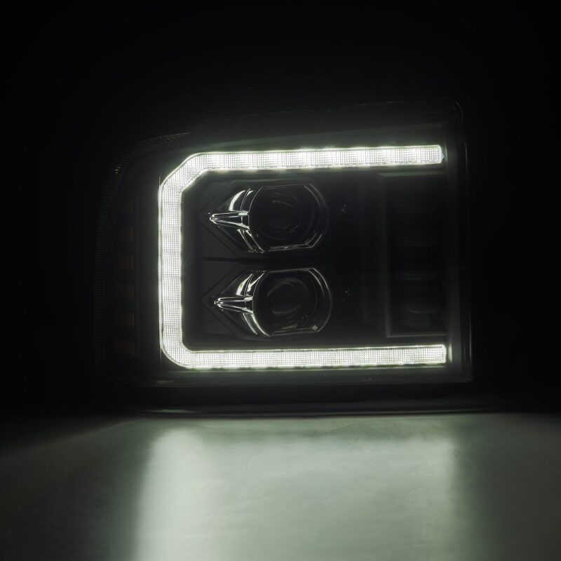 AlphaRex 880317 - ARX880317 - AlphaRex 05-07 Ford F250/350/450/550 Super Duty LUXX LED Proj HL Blk w/Actv Light & Seq Sig + SB DRL - Shipped in Europe - Tuningsupply.com