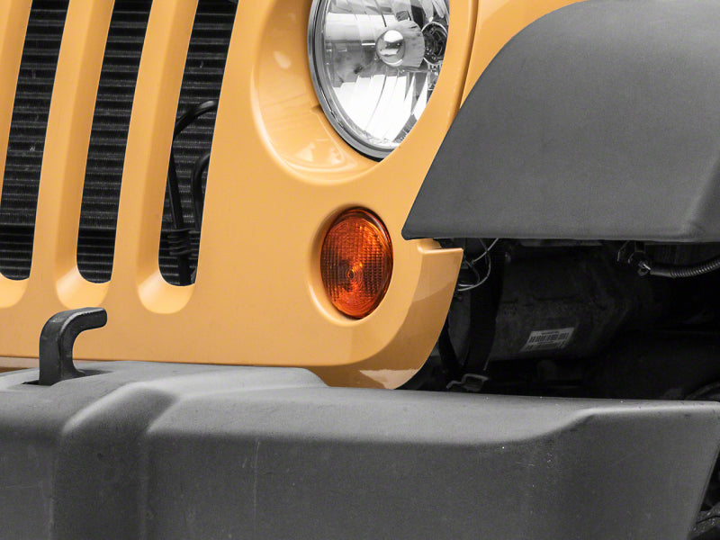 Raxiom J150569 - RAXJ150569 - Raxiom 07-18 Jeep Wrangler JK Axial Series Replacement Turn Signal Lamps- Amber - Shipped in Europe - Tuningsupply.com