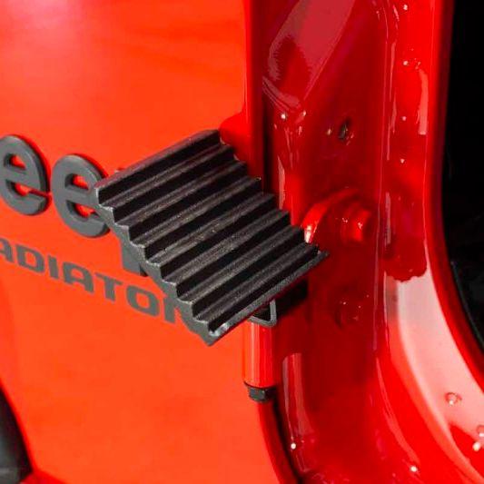 Fishbone Offroad FB21082 - FBOFB21082 - Fishbone Offroad 2018+ Jeep Wrangler JL / 2020+ Gladiator JT Foot Peg Set - Black - Shipped in Europe - Tuningsupply.com