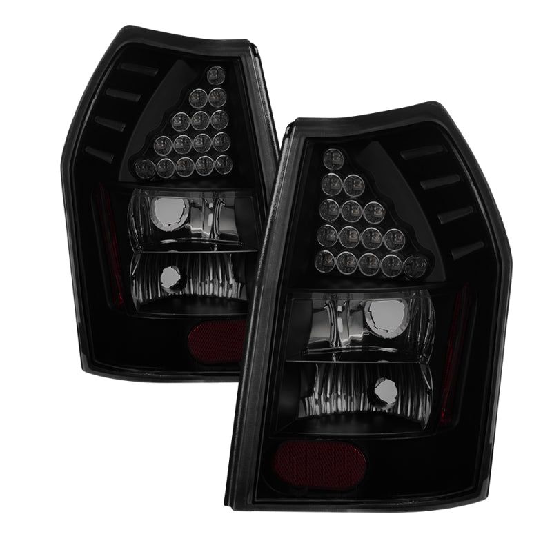 SPYDER 9036576 - SPY9036576 - xTune Dodge Magnum 05-08 LED Tail Lights - Black Smoked ALT-JH-DMAG05-LED-BSM - Shipped in Europe - Tuningsupply.com