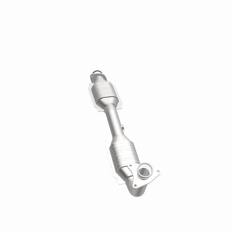 Magnaflow 93458 - MAG93458 - Magnaflow Conv DF 07-08 Tundra 5.7L P/S - Shipped in Europe - Tuningsupply.com