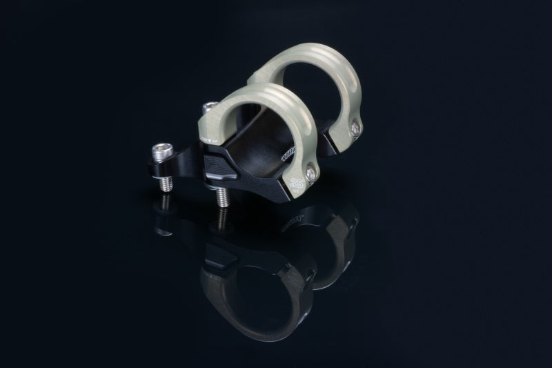 Renthal STM114-BKAG - RENSTM114-BKAG - Renthal Integra 35 Handlebar Clamp 45 mm./ +10 Rise - Shipped in Europe - Tuningsupply.com