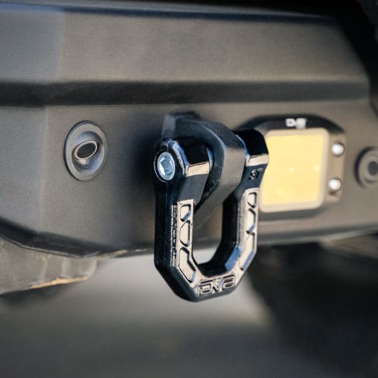 DV8 Offroad UNSK-01BL - DVEUNSK-01BL - DV8 Offroad Elite Series D-Ring Shackles - Pair (Black) - Shipped in Europe - Tuningsupply.com
