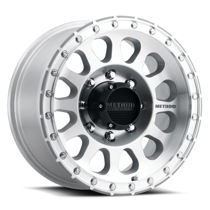 Method Wheels MR31578580300 - MRWMR31578580300 - Method MR315 17x8.5 0mm Offset 8x6.5 130.81mm CB Machined/Clear Coat Wheel - Shipped in Europe - Tuningsupply.com