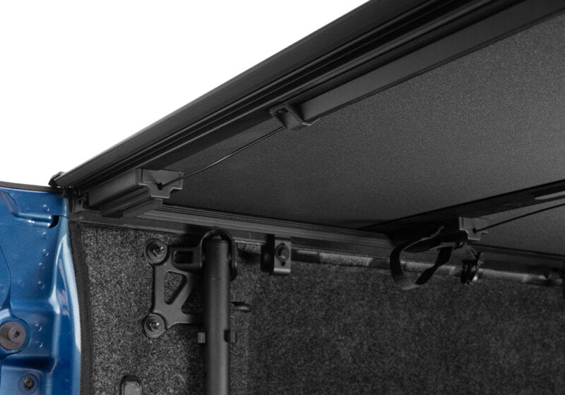 BAK - BAK448131 - BAK 19-20 Chevy Silverado 1500 6ft 6in Bed BAKFlip MX4 Matte Finish - Shipped in Europe - Tuningsupply.com