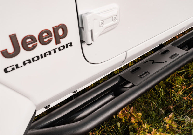 Rampage - RAM88736 - Rampage 20-22 Jeep Gladiator SRS Sidebar Rock Crawler Steps - Black - Shipped in Europe - Tuningsupply.com