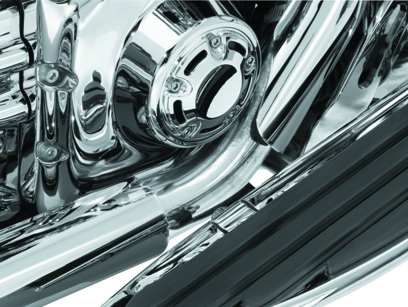 Kuryakyn 9196 - KUR9196 - Kuryakyn Bridge The Gap Heat Shield 93-08 Touring Models Chrome - Shipped in Europe - Tuningsupply.com