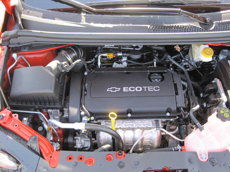 K&N Engineering 33-2476 - KNN33-2476 - K&N 11-13 Chevrolet Aveo 1.2L/1.3L/1.4L/1.6L / 12-13 Sonic 1.4L/1.8L Replacement Air Filter - Shipped in Europe - Tuningsupply.com