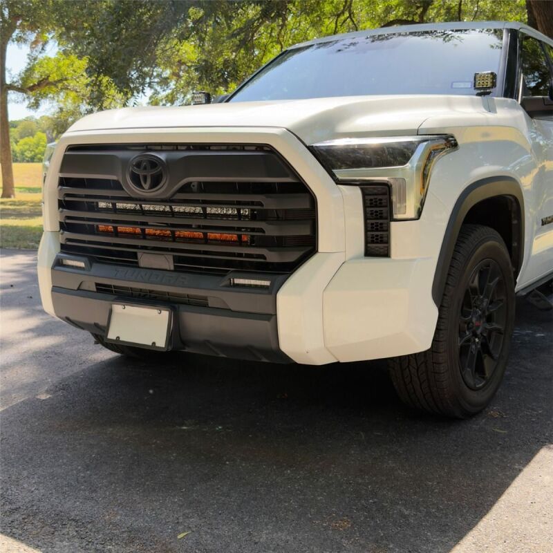 Rigid Industries 46809 - RIG46809 - Rigid Industries 22-26 Toyota Tundra/Sequoia SR-Series Amber/White Grill Bar - Shipped in Europe - Tuningsupply.com