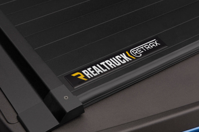 Retrax 30383 - RTX30383 - Retrax 17-22 Ford F-250/F-350 Super Duty (Short Bed) Retrax IX - Shipped in Europe - Tuningsupply.com