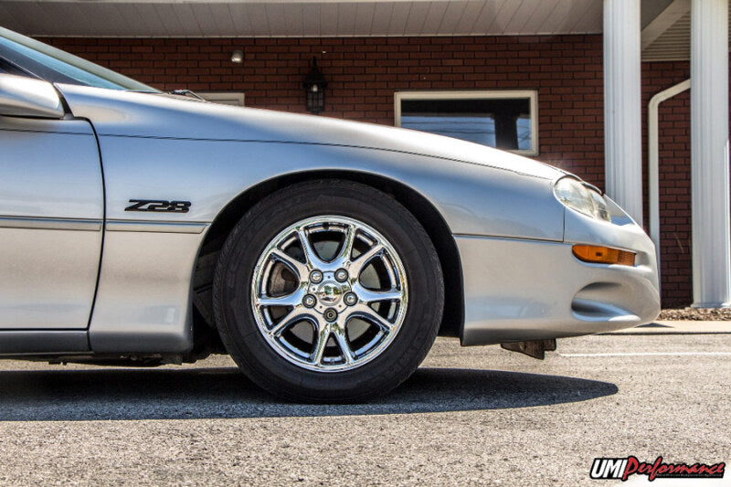 UMI Performance 2061F - UMI2061F - UMI Performance 93-02 GM F-Body Lowering Springs Front 1.25in Lowering - Shipped in Europe - Tuningsupply.com