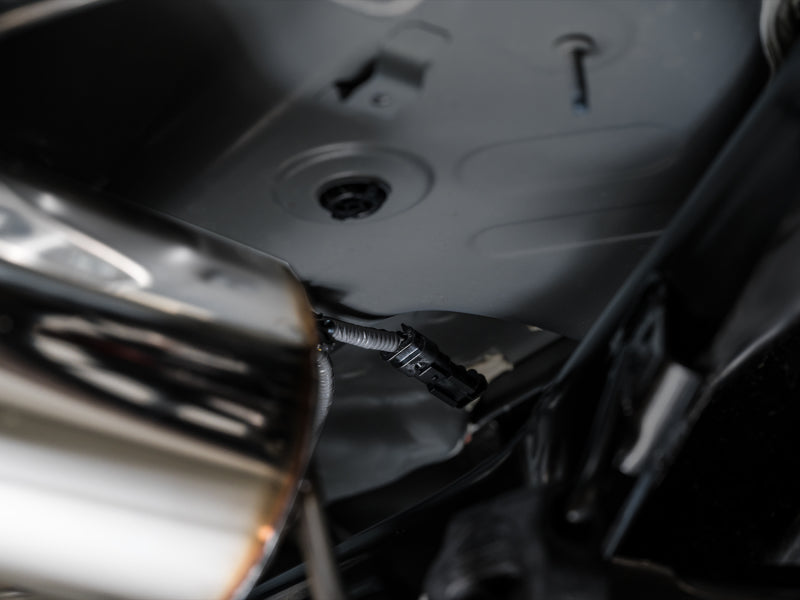 AWE Tuning 3015-52287 - AWE3015-52287 - AWE Tuning 2023 Honda Civic Type R FL5 Touring Edition Exhaust w/ Triple Chrome Silver Tips - Shipped in Europe - Tuningsupply.com