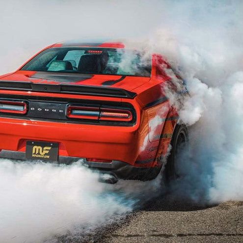 Magnaflow 19218 - MAG19218 - MagnaFlow Axle-Back, SS, 2.5in, Quad Split Rear 3.5in Tip 2015 Dodge Challenger 3.6L V6 - Shipped in Europe - Tuningsupply.com