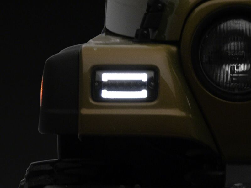 Raxiom J211784 - RAXJ211784 - Raxiom 97-06 Jeep Wrangler TJ Axial Series LED Sequential Cornering Lights- Smoked - Shipped in Europe - Tuningsupply.com