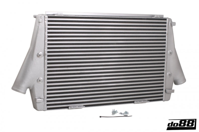 do88 ICM-110-V6 - DOBICM-110-V6 - do88 SAAB 9-3 2.8t V6 2006- Intercooler - Shipped in Europe - Tuningsupply.com