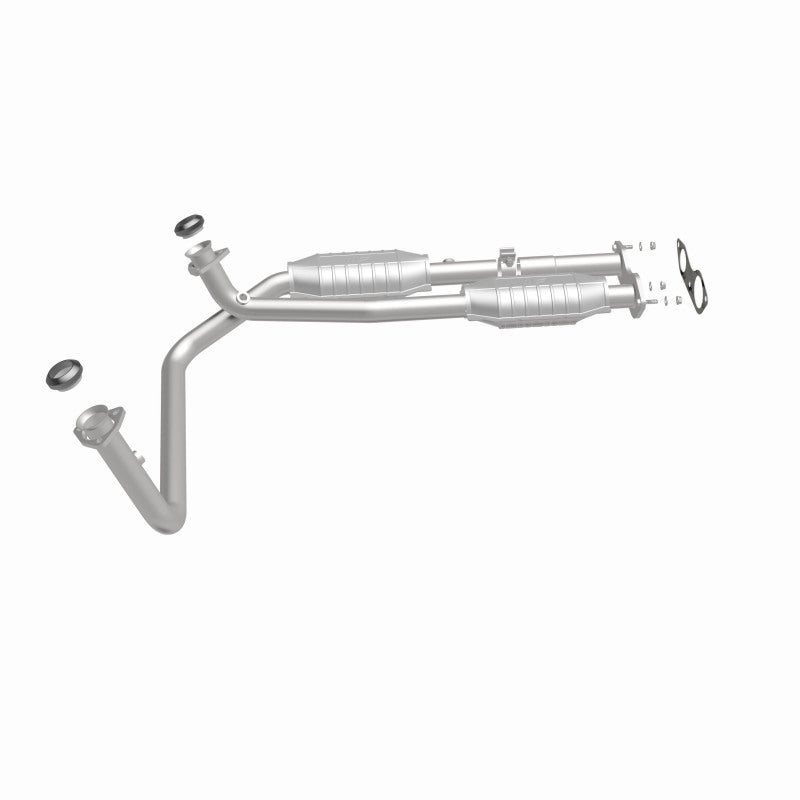 Magnaflow 23453 - MAG23453 - MagnaFlow Conv DF GM Truck/Suv Dual Outlet 96 - Shipped in Europe - Tuningsupply.com
