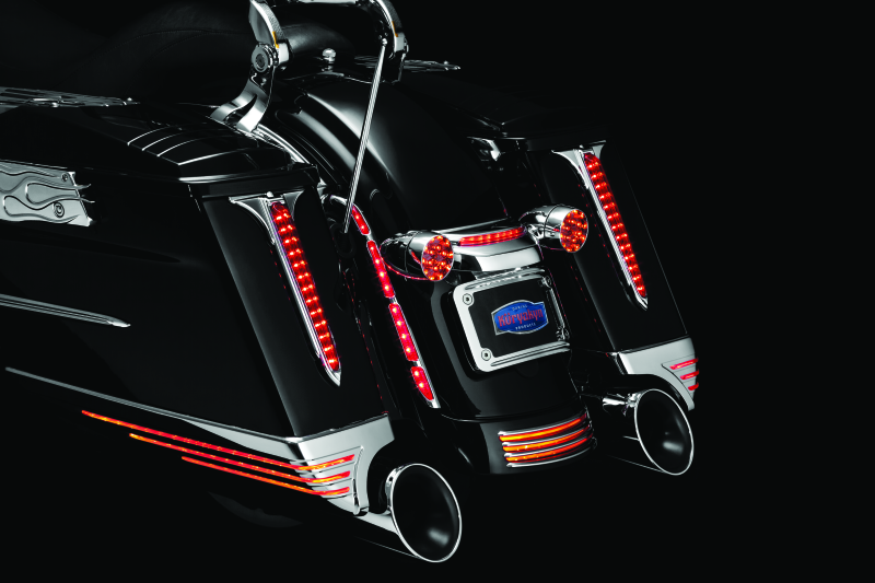 Kuryakyn 7797 - KUR7797 - Kuryakyn Rear Fender Accents FLHX & FLTR Models Chrome - Shipped in Europe - Tuningsupply.com