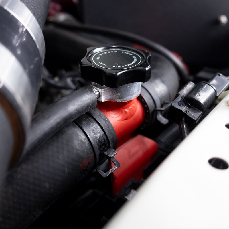Mishimoto MMFN-EVO-BK - MISMMFN-EVO-BK - Mishimoto 08-15 Mitsubishi Lancer Evo X Coolant Fill Inlet - Black - Shipped in Europe - Tuningsupply.com