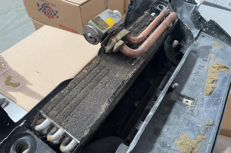 CSF 8368 - CSF8368 - CSF Porsche 964 / 993 OEM+ Performance A/C Evaporator - Shipped in Europe - Tuningsupply.com