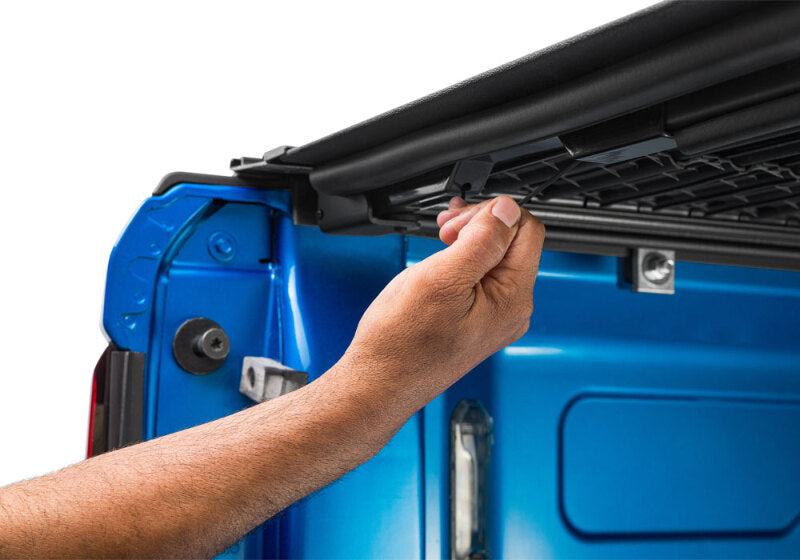 BAK - BAK80133RK - BAK 20-24 GM Silverado/Sierra 2500/3500HD 6.10ft Bed Revolver X4ts - Shipped in Europe - Tuningsupply.com