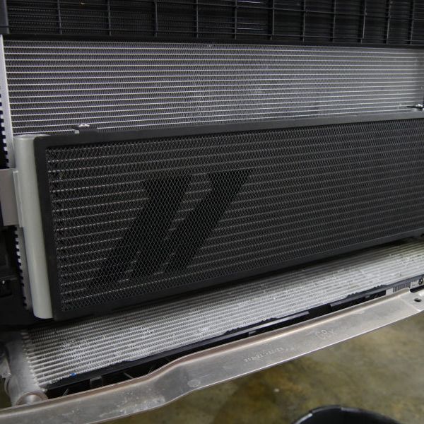 Mishimoto MMTC-G80-21 - MISMMTC-G80-21 - Mishimoto 2021+ BMW G8X M3/M4 Transmission Cooler - Shipped in Europe - Tuningsupply.com
