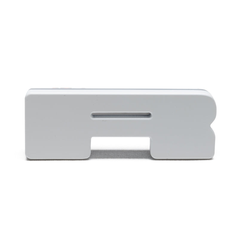 ORACLE Lighting 3140-R-001 - ORL3140-R-001 - ORACLE Lighting Universal Illuminated LED Letter Badges - Matte Wht Surface Finish - R - Shipped in Europe - Tuningsupply.com