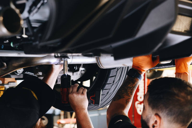 MBRP PS72233CF - MBRPS72233CF - MBRP 18-22 Ford Mustang 2.3L Ecoboost 3in Cat-Back Exhaust w/ Quad Carbon Fiber SS Tips - T304 - Shipped in Europe - Tuningsupply.com