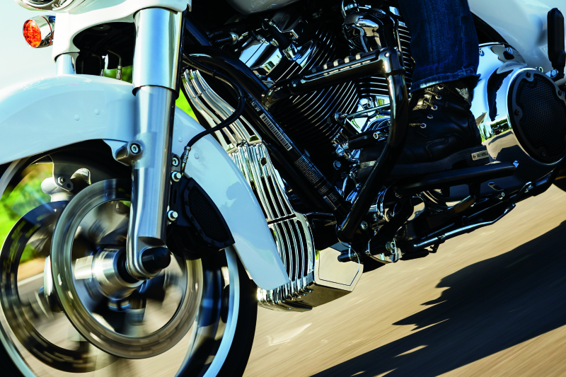 Kuryakyn 6417 - KUR6417 - Kuryakyn Oil Cooler Cover Chrome - Shipped in Europe - Tuningsupply.com