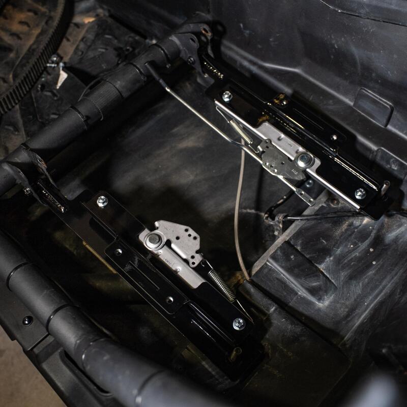 PRP Seats C99 - PRPC99 - PRP Can-Am Maverick X3 Maverick R Stock Seat Mount & Slider Kit (Pair) - Shipped in Europe - Tuningsupply.com