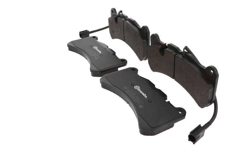 Brembo OE P23186 - BREP23186 - Brembo 18-19 Alfa Romeo Giulia/ Alfa Romeo Stelvio Front Low-Met Brake Pad - Shipped in Europe - Tuningsupply.com