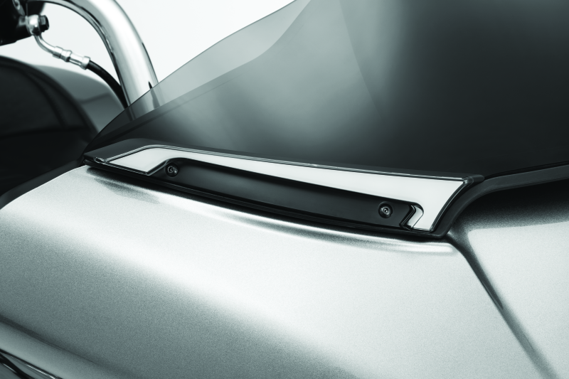 Kuryakyn 2946 - KUR2946 - Kuryakyn Tracer Windshield Trim Lights Black - Shipped in Europe - Tuningsupply.com