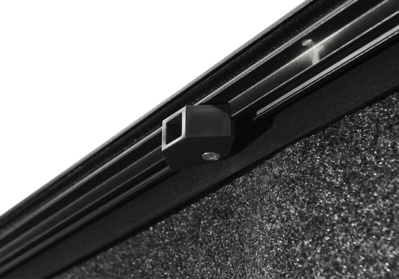 Retrax 30383 - RTX30383 - Retrax 17-22 Ford F-250/F-350 Super Duty (Short Bed) Retrax IX - Shipped in Europe - Tuningsupply.com