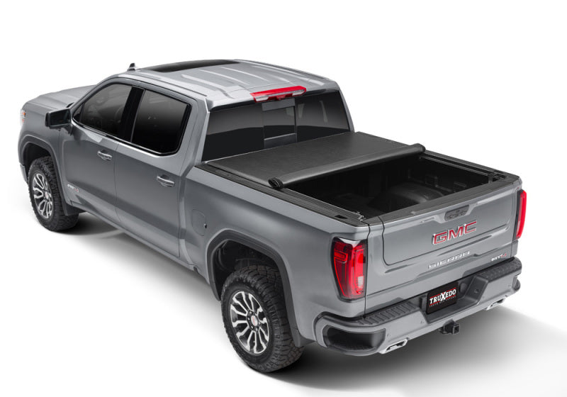 Truxedo 572401 - TRX572401 - Truxedo 19-20 GMC Sierra & Chevrolet Silverado 1500 (New Body) 5ft 8in Lo Pro Bed Cover - Shipped in Europe - Tuningsupply.com