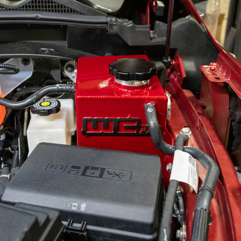 Wehrli WCF100268-RED - WCFWCF100268-RED - Wehrli 20-24 Chevrolet-GMC 6.6L L5P Duramax OEM Placement Coolant Tank Kit - WCFab Red - Shipped in Europe - Tuningsupply.com