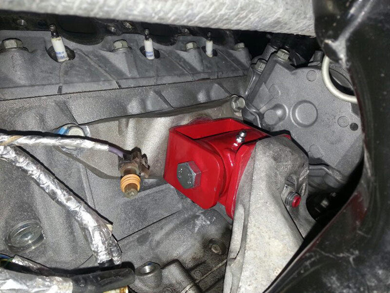 UMI Performance 2600-R - UMI2600-R - UMI Performance 04-07 Cadillac CTS-V Engine Mount Polyurethane - Shipped in Europe - Tuningsupply.com